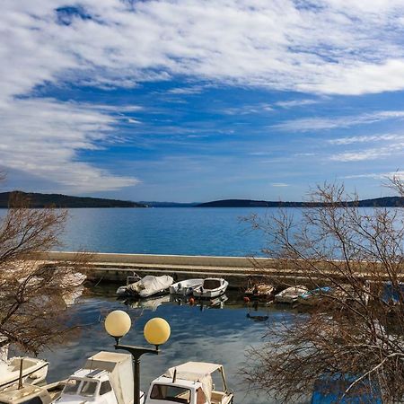 Holiday Home Obrov Kaštela Extérieur photo