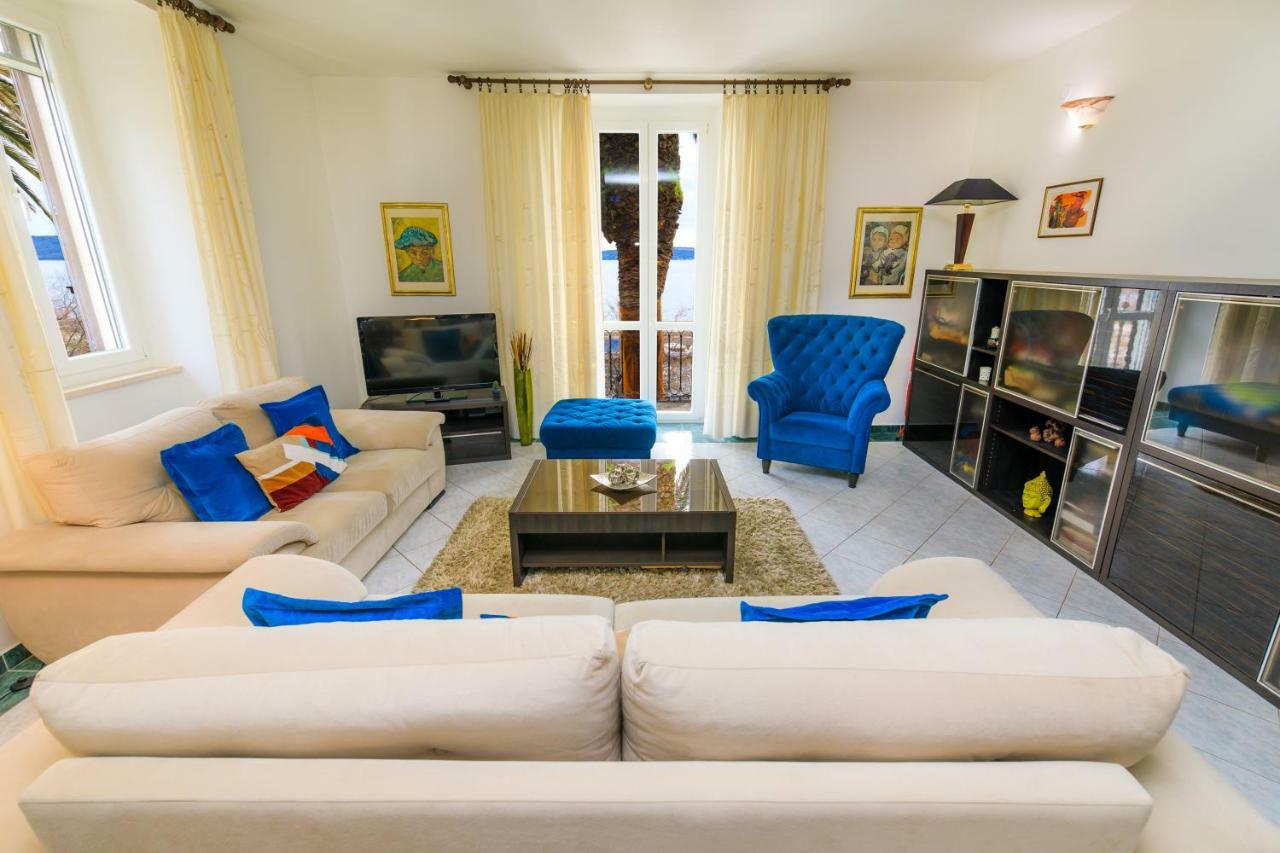 Holiday Home Obrov Kaštela Extérieur photo