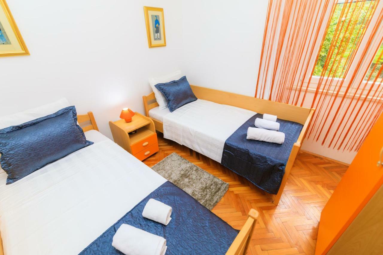 Holiday Home Obrov Kaštela Extérieur photo