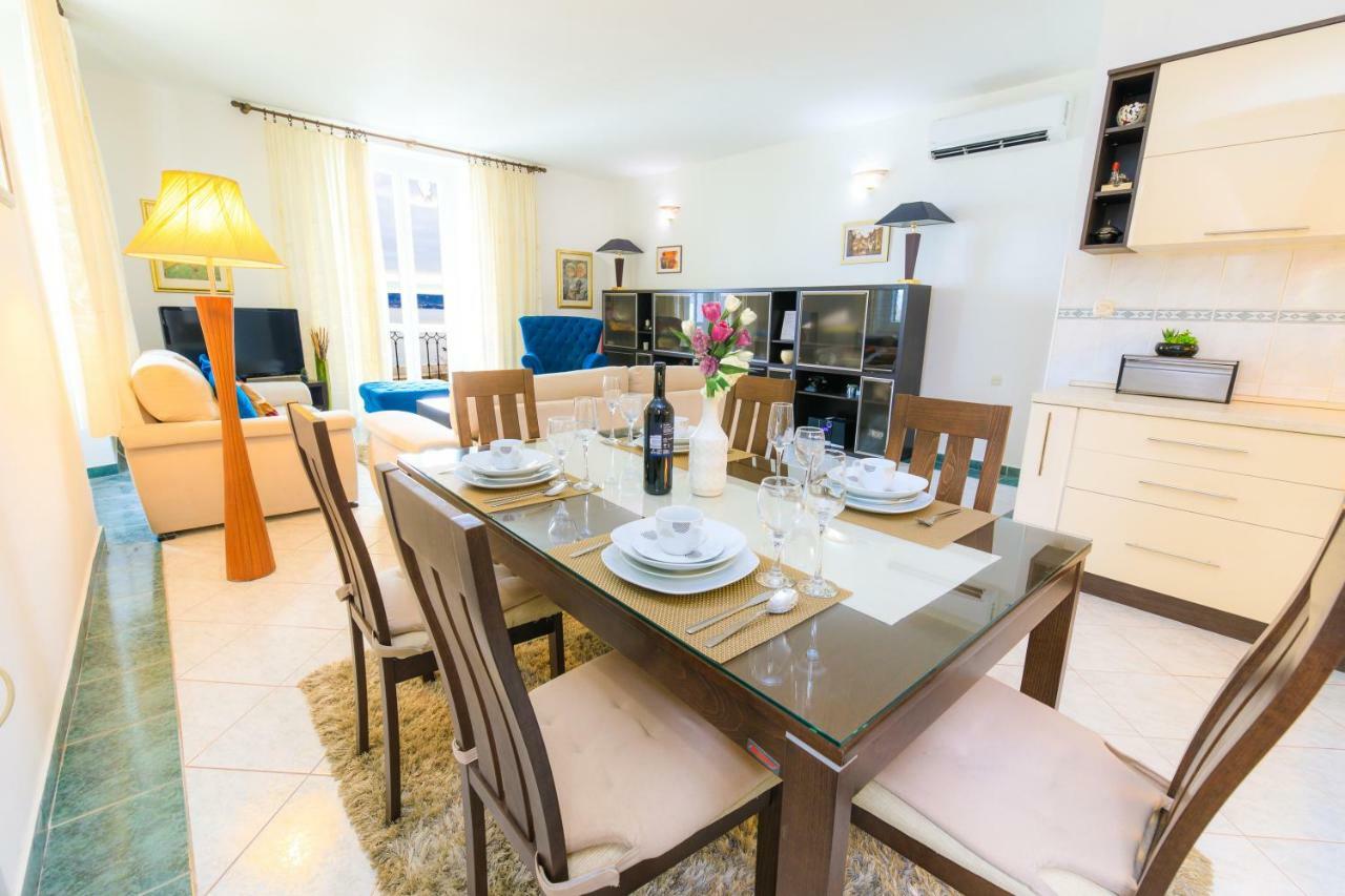 Holiday Home Obrov Kaštela Extérieur photo